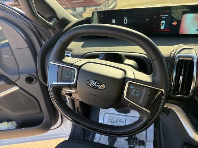 Used 2025 Ford Expedition Max Platinum w/ Stealth Performance Package AWD/4WD image 13