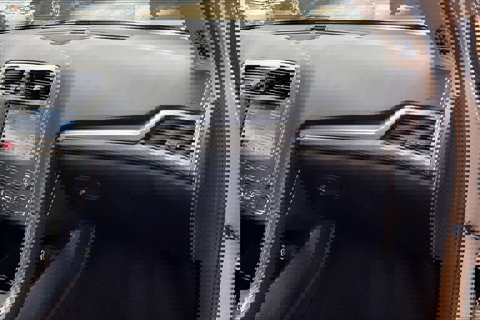 Used 2019 Ford Fusion SE image 21