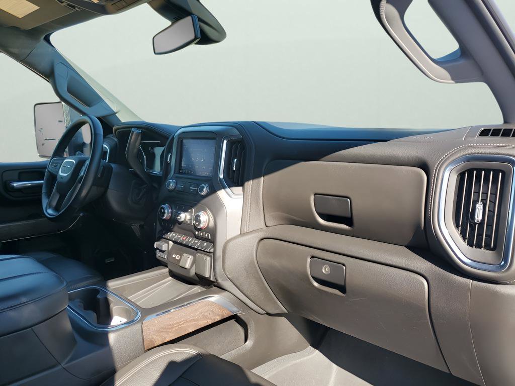 Used 2023 GMC Sierra 3500 Denali image 14