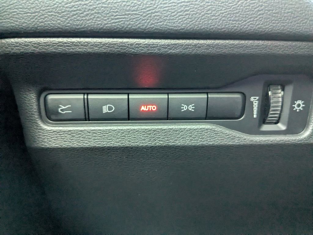 New 2025 Dodge Charger R/T w/ Quick Order Package 25M R/T image 34