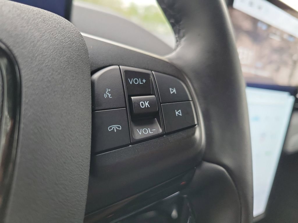 Used 2025 Ford Mustang Mach-E Select image 31