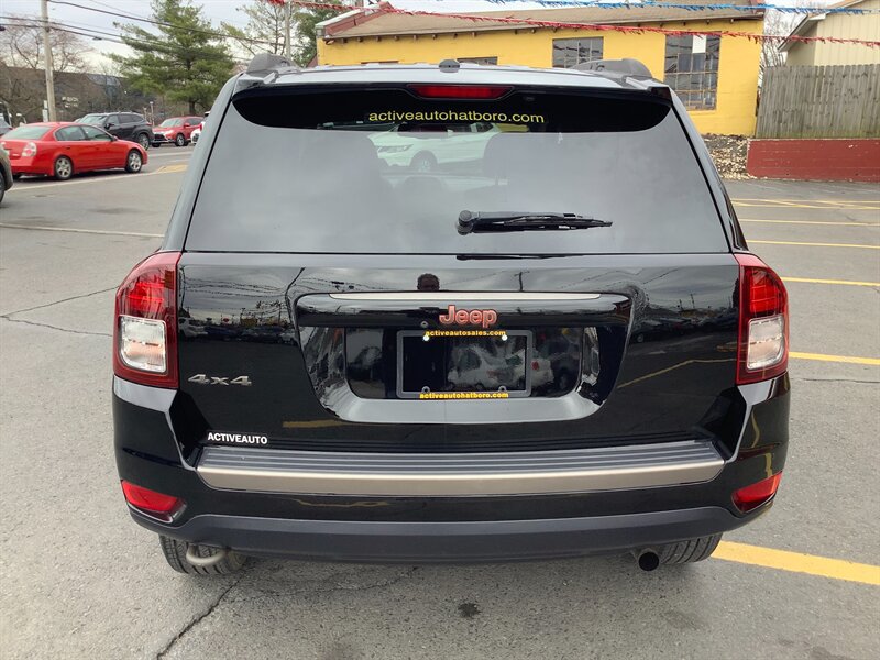 Used 2017 Jeep Compass 75th Anniversary w/ Power Value Group AWD/4WD image 6