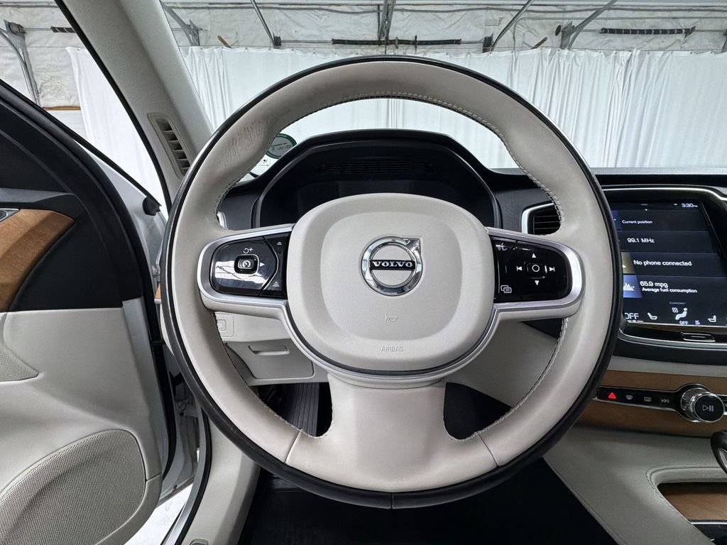 Used 2022 Volvo XC90 T6 Momentum w/ Advanced Package AWD/4WD image 28