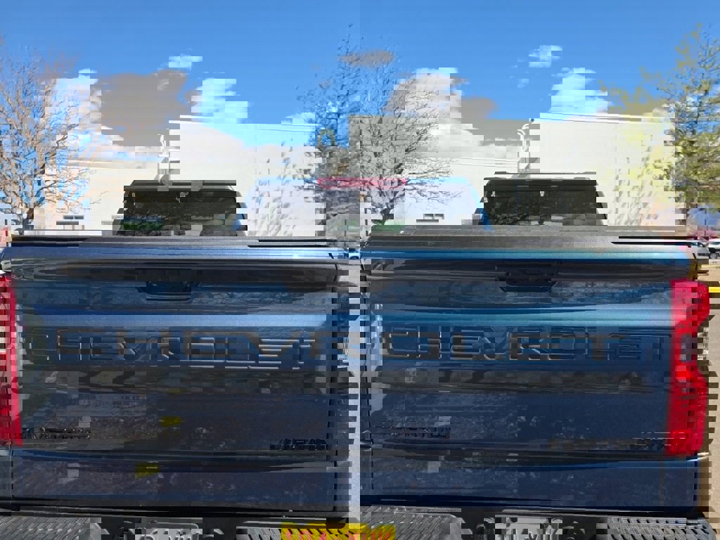 Certified 2024 Chevrolet Silverado 1500 Custom Trail Boss w/ LPO, Dark Essentials Package image 6