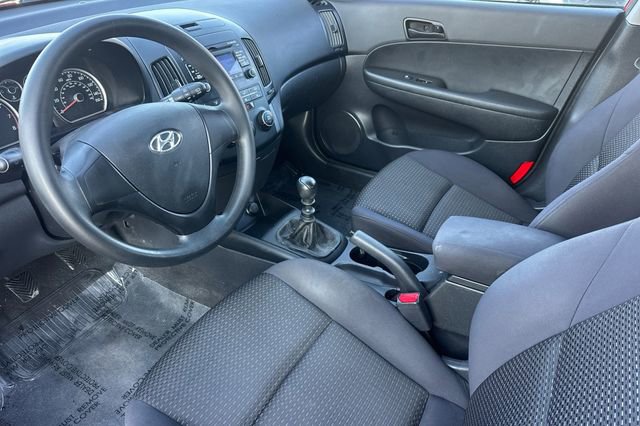 Used 2010 Hyundai Elantra GLS image 11
