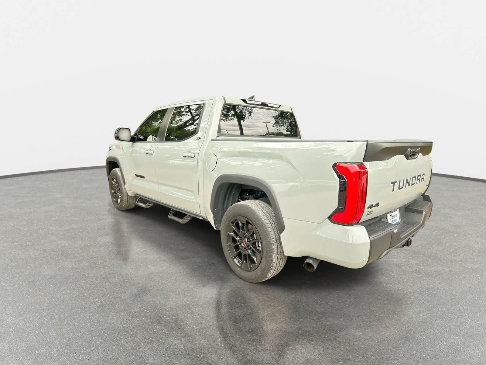 Used 2024 Toyota Tundra SR5 w/ SR5 Premium Package AWD/4WD image 6