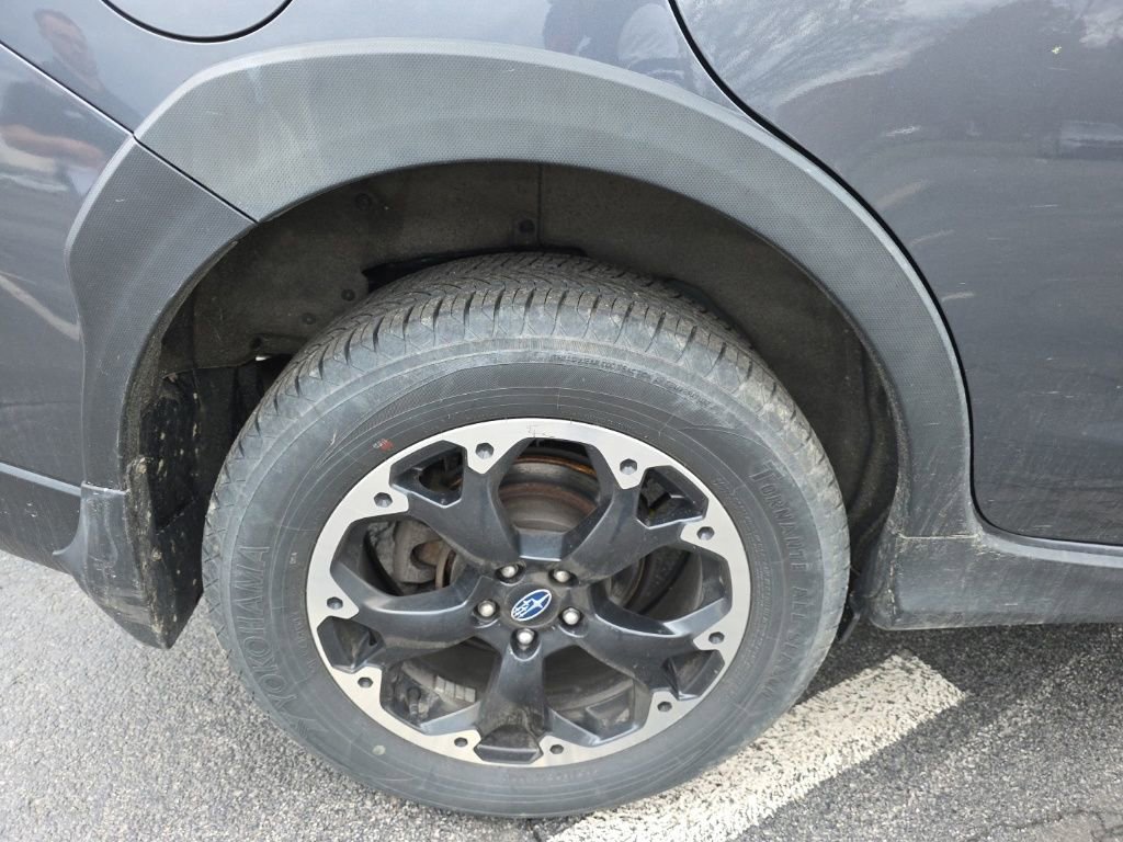 Used 2021 Subaru Crosstrek 2.0i Premium image 12