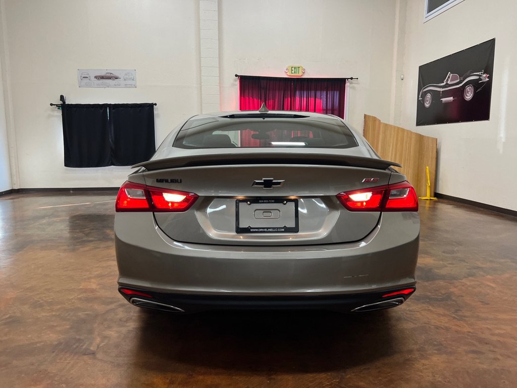 Used 2022 Chevrolet Malibu RS FWD image 8