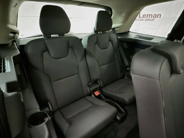 Used 2025 Volvo XC90 B6 Plus AWD/4WD image 27