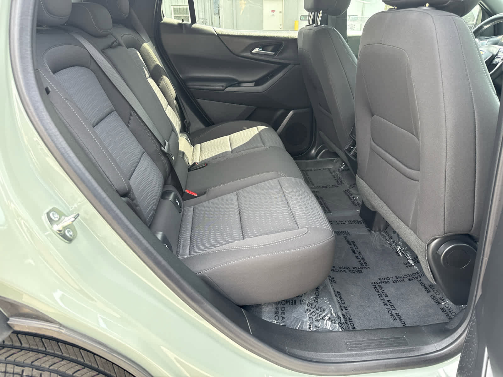 Used 2026 Chevrolet Equinox LT w/ LPO, Floor Liner Package AWD/4WD image 14