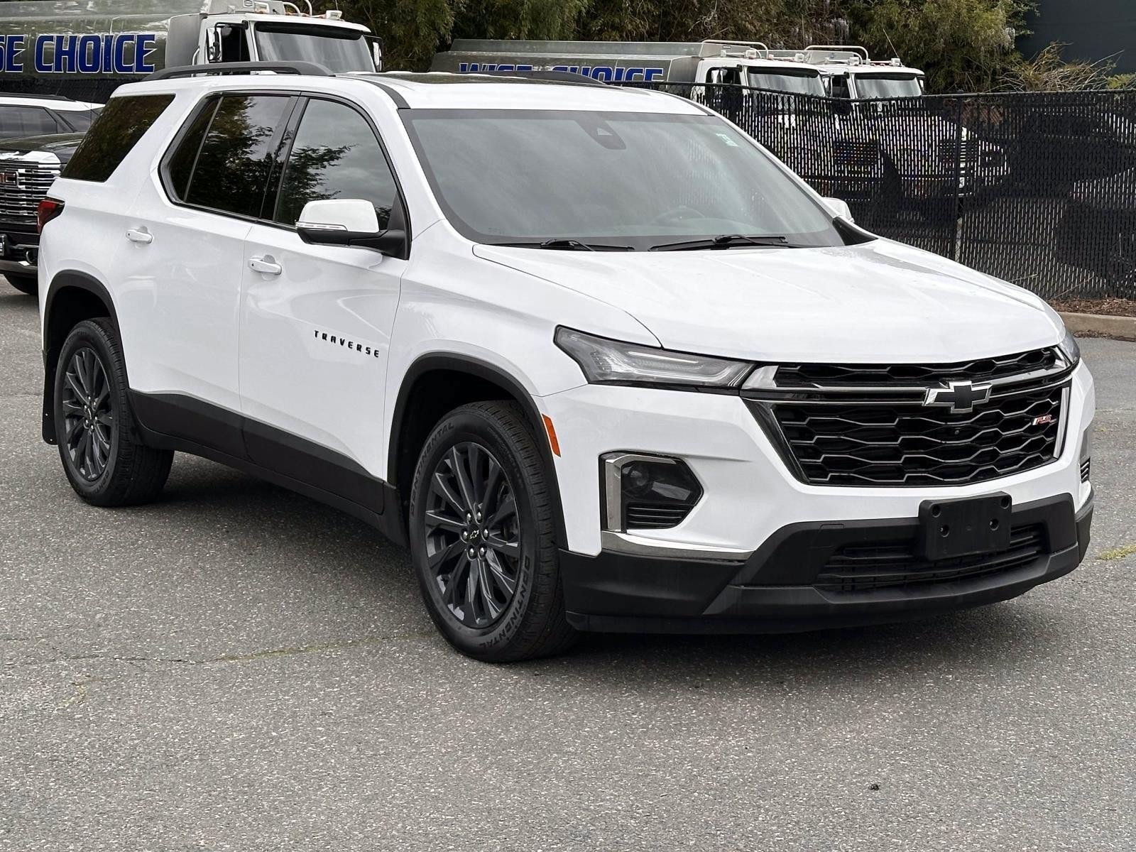 Used 2023 Chevrolet Traverse RS AWD/4WD image 5