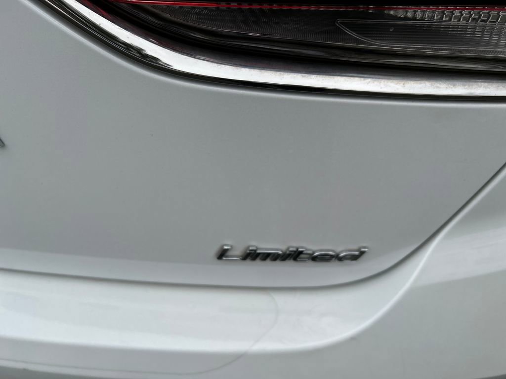 Used 2018 Hyundai Sonata Limited w/ Limited Ultimate Package 03 image 10