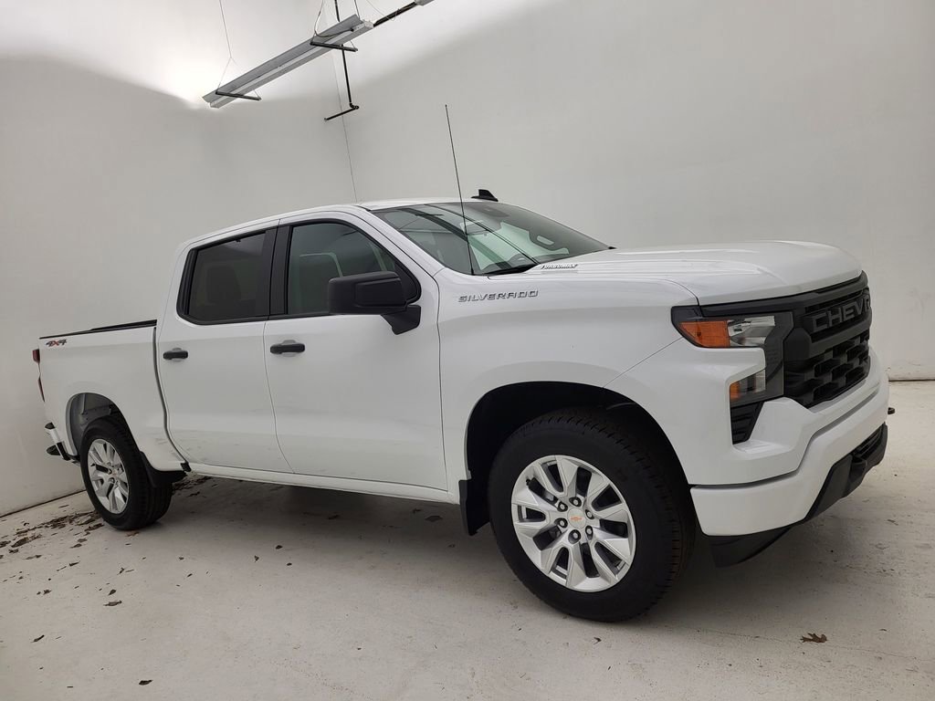 New 2026 Chevrolet Silverado 1500 Custom image 1