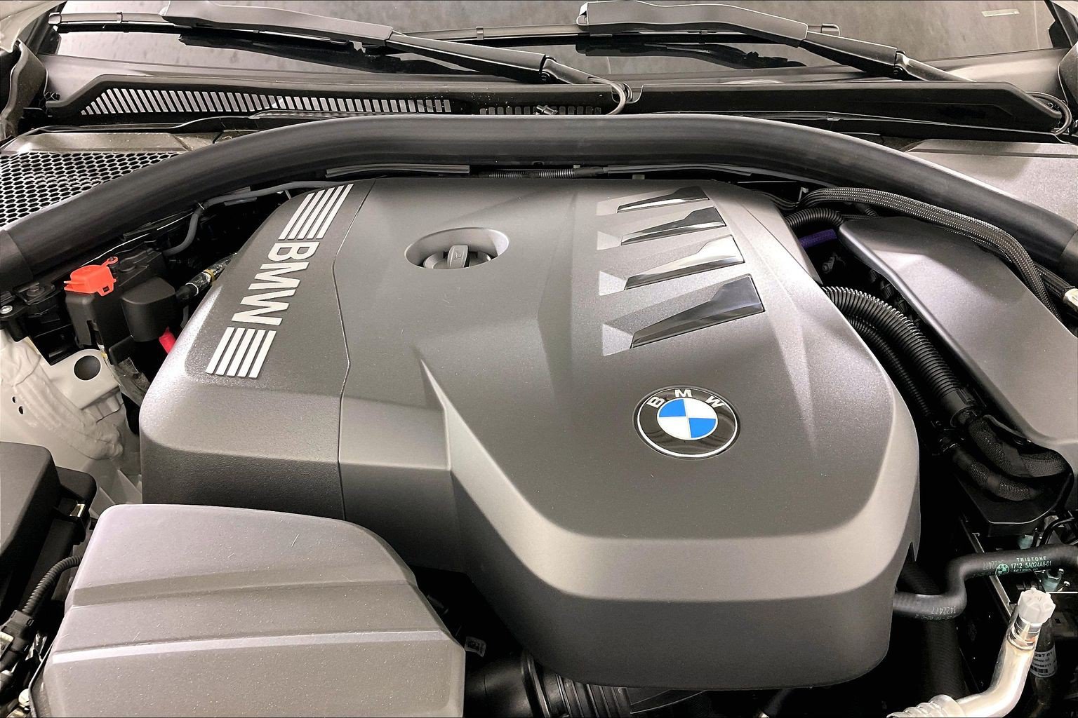 New 2026 BMW 330i xDrive Sedan AWD/4WD image 19