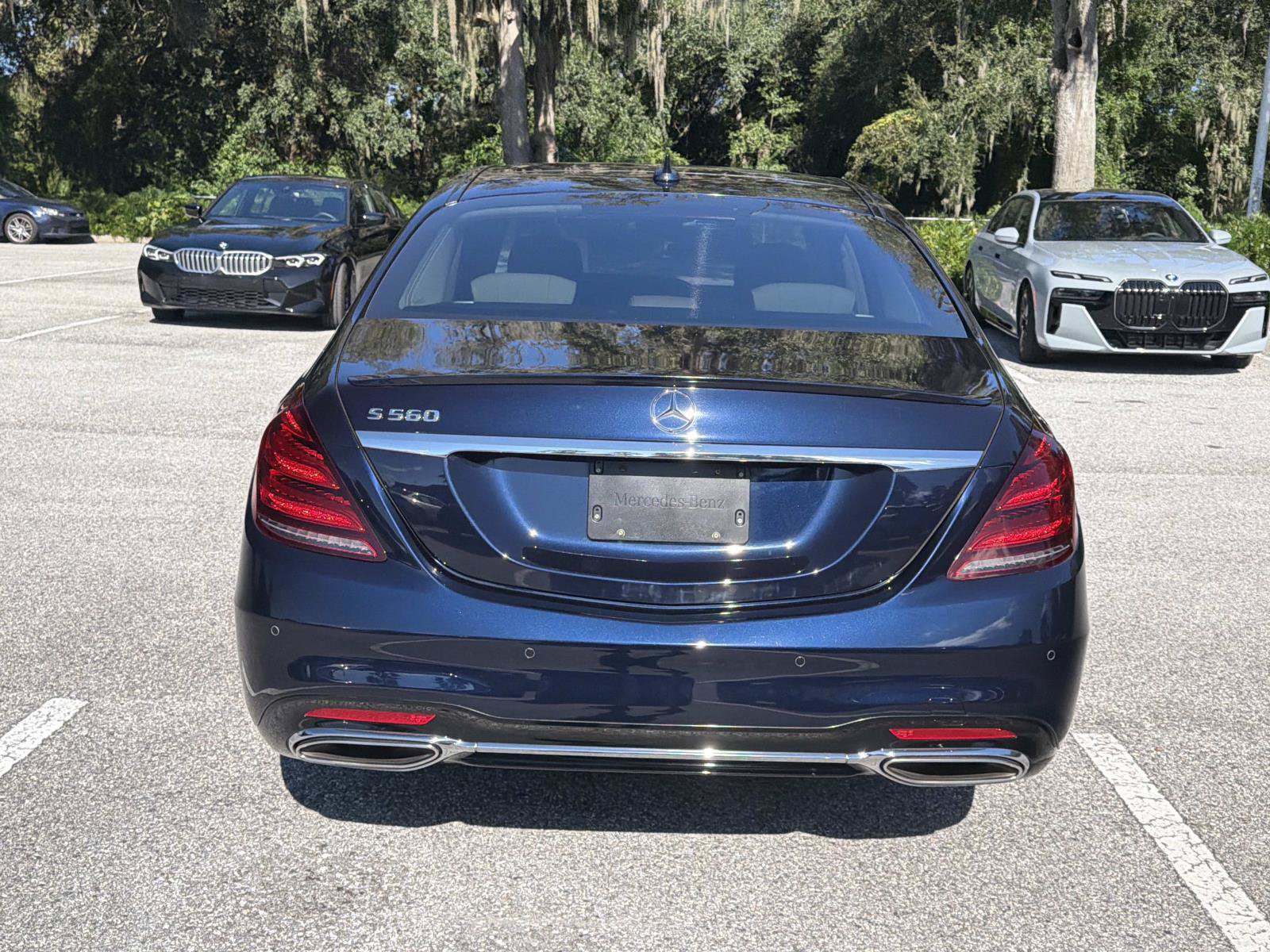 Used 2020 Mercedes-Benz S 560 Sedan image 4
