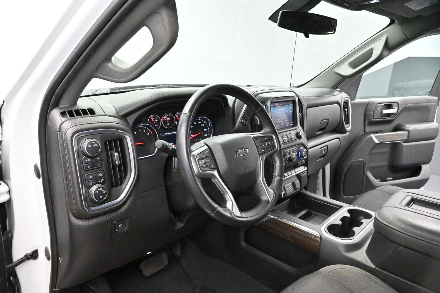 Used 2022 Chevrolet Silverado 1500 LT Trail Boss AWD/4WD image 13