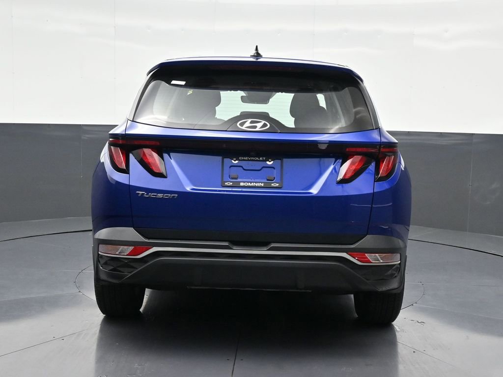 Used 2022 Hyundai Tucson SE image 4