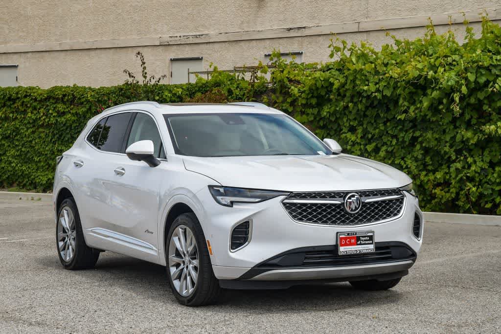 Used 2023 Buick Envision Avenir AWD/4WD image 3