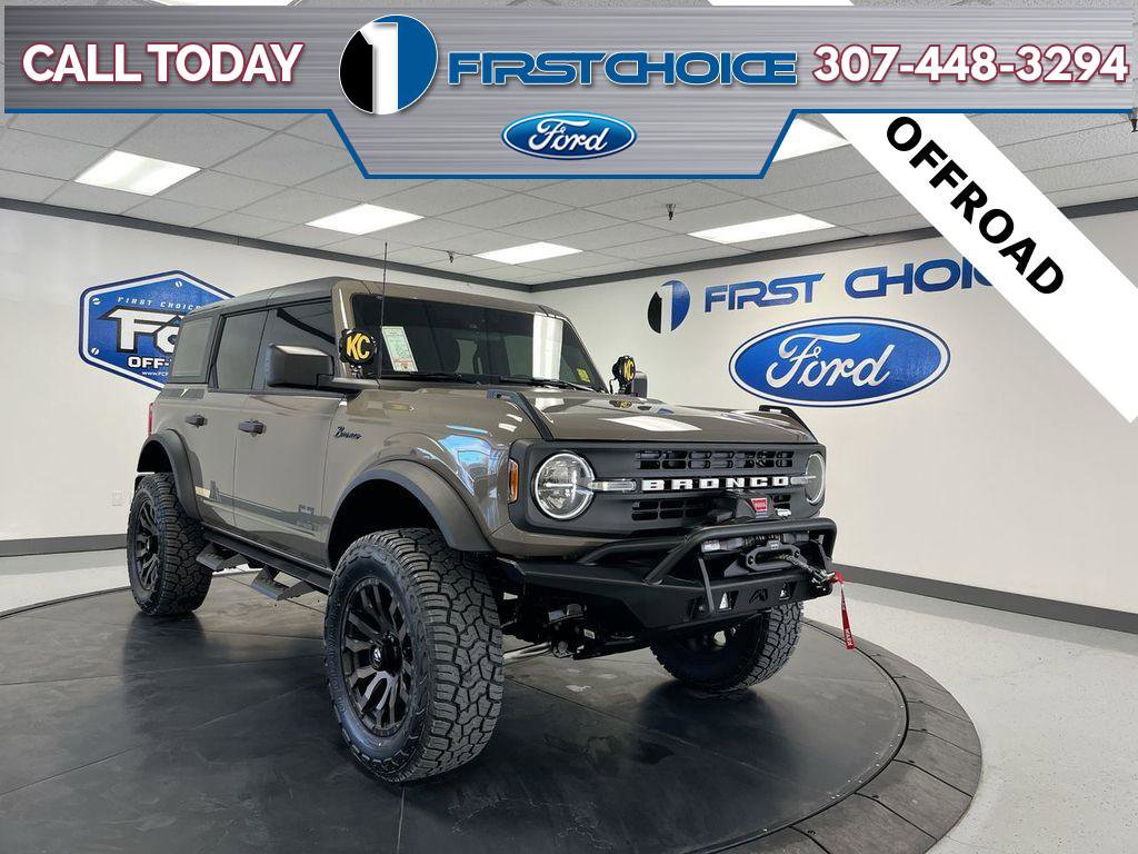 New 2025 Ford Bronco 4-Door AWD/4WD image 1