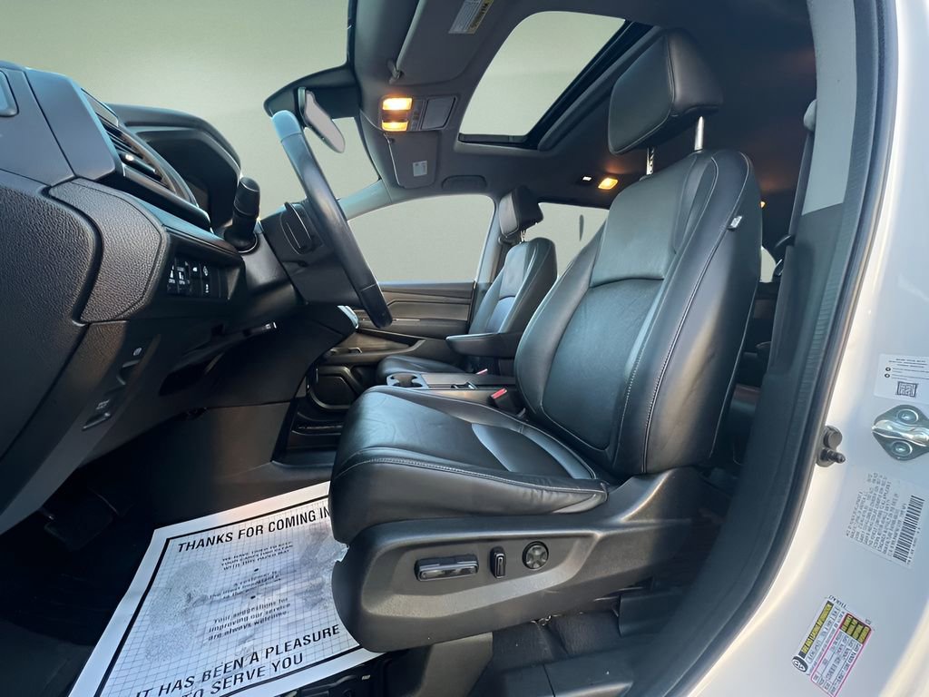 Used 2023 Honda Odyssey EX-L image 8