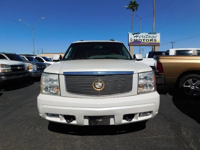 Used 2003 Cadillac Escalade EXT w/ Marketing Vehicle Package image 2