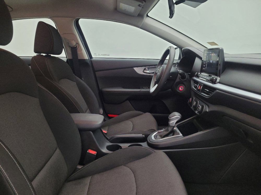Used 2022 Kia Forte LXS image 21