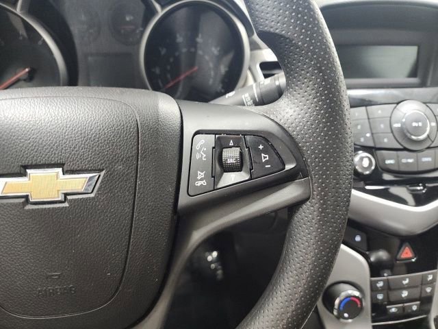 Used 2014 Chevrolet Cruze LS FWD image 20
