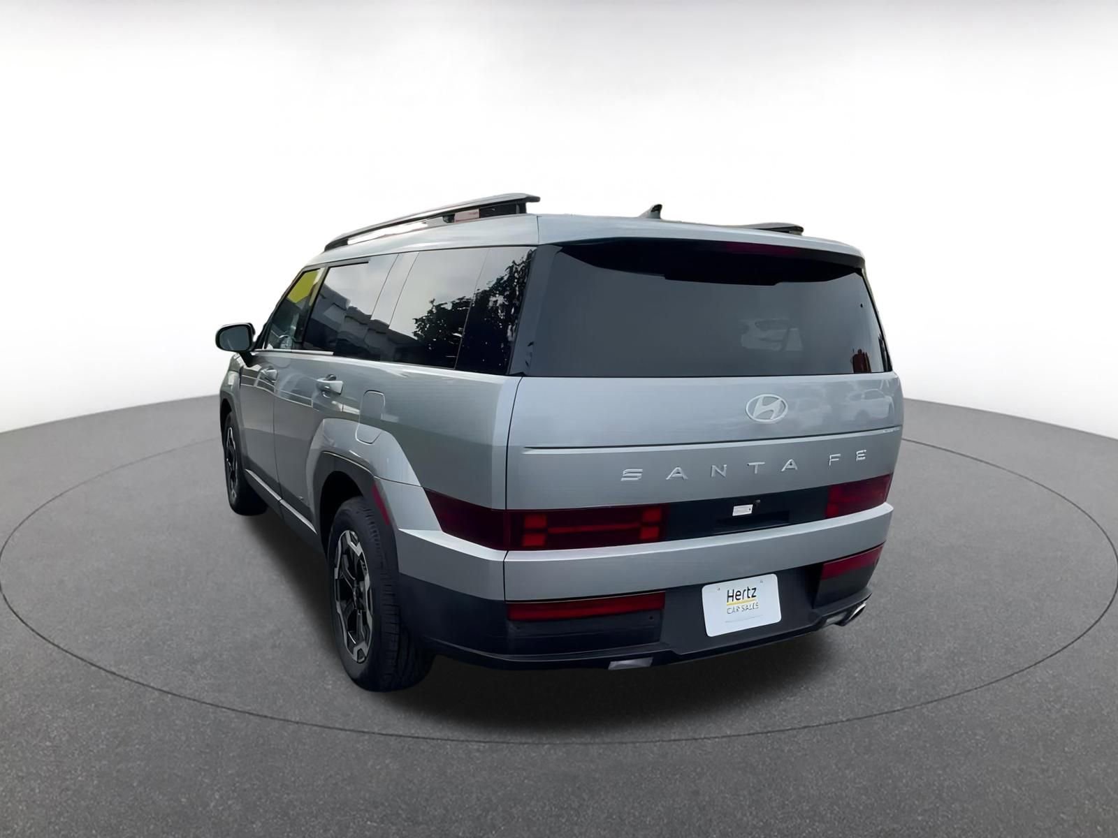 Used 2025 Hyundai Santa Fe SEL image 11
