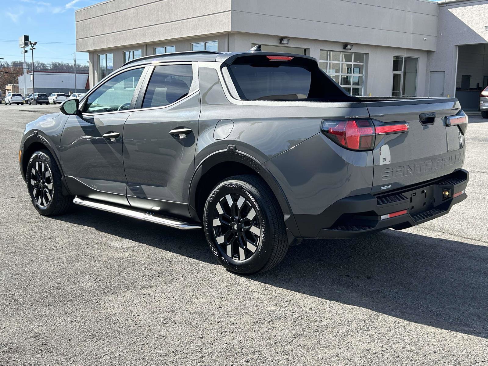 Used 2025 Hyundai Santa Cruz SEL image 5