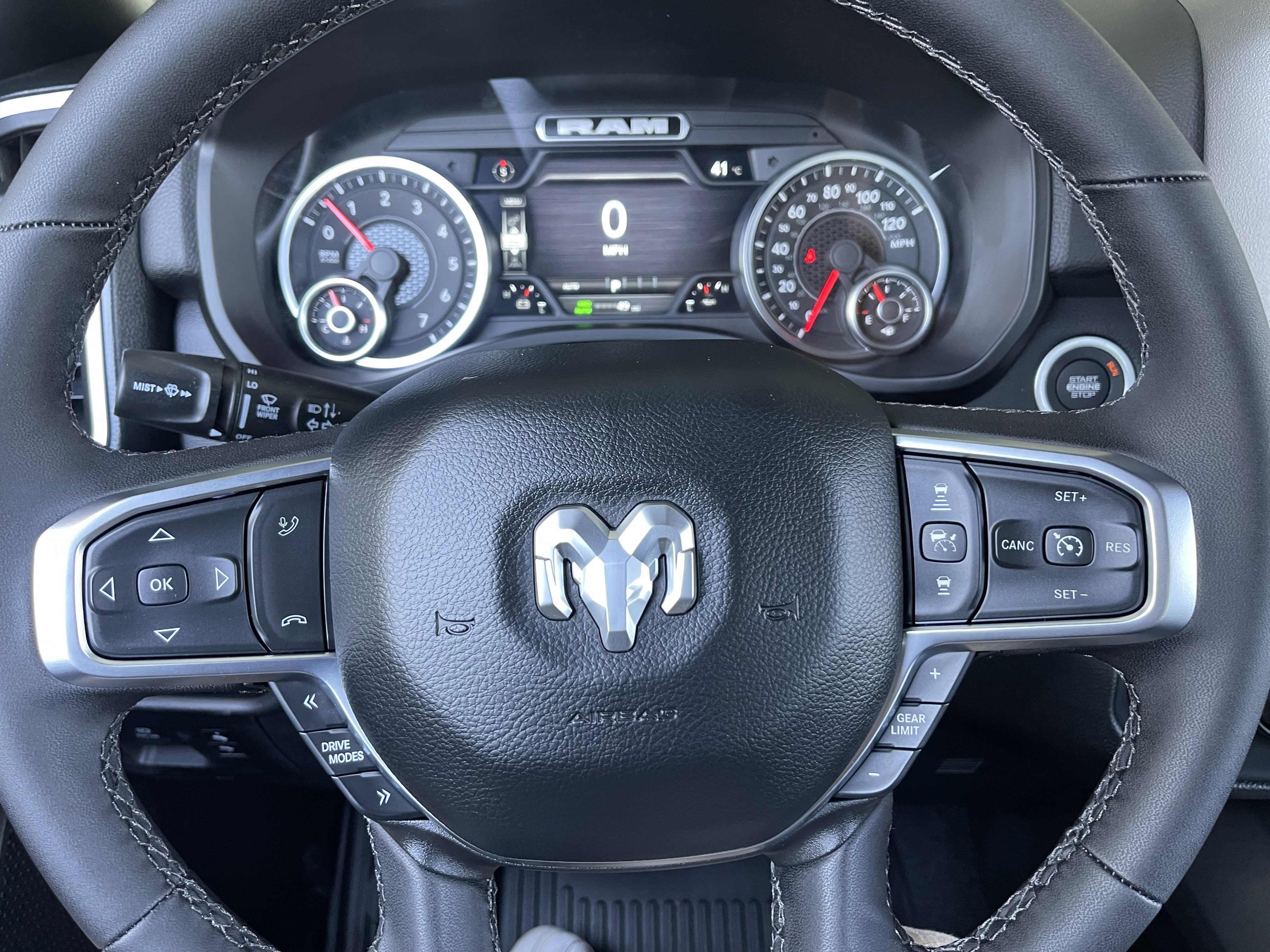 New 2026 RAM 1500 Big Horn AWD/4WD image 37