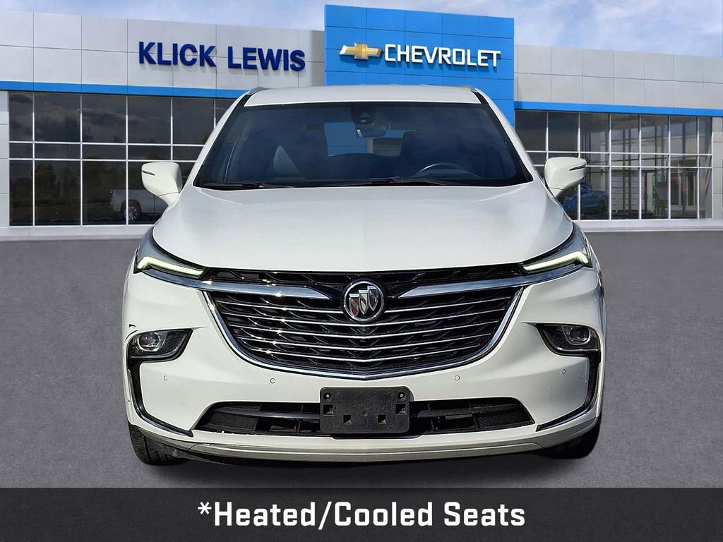 Used 2024 Buick Enclave Premium image 2