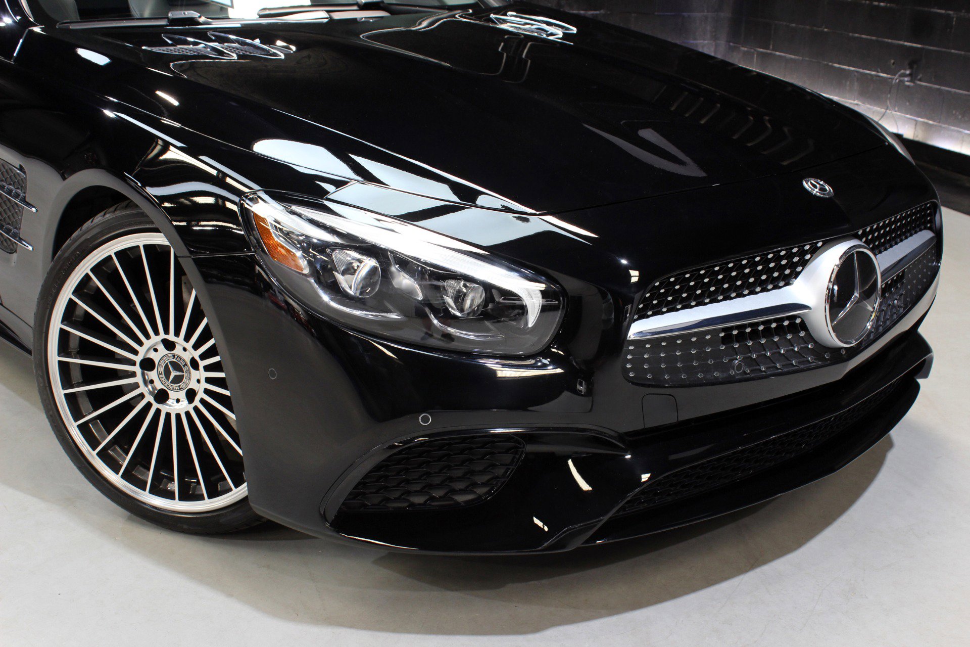 Used 2020 Mercedes-Benz SL 450 image 12