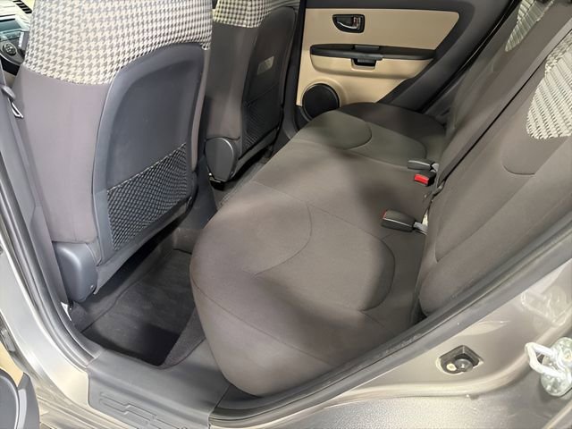 Used 2010 Kia Soul ! FWD image 29