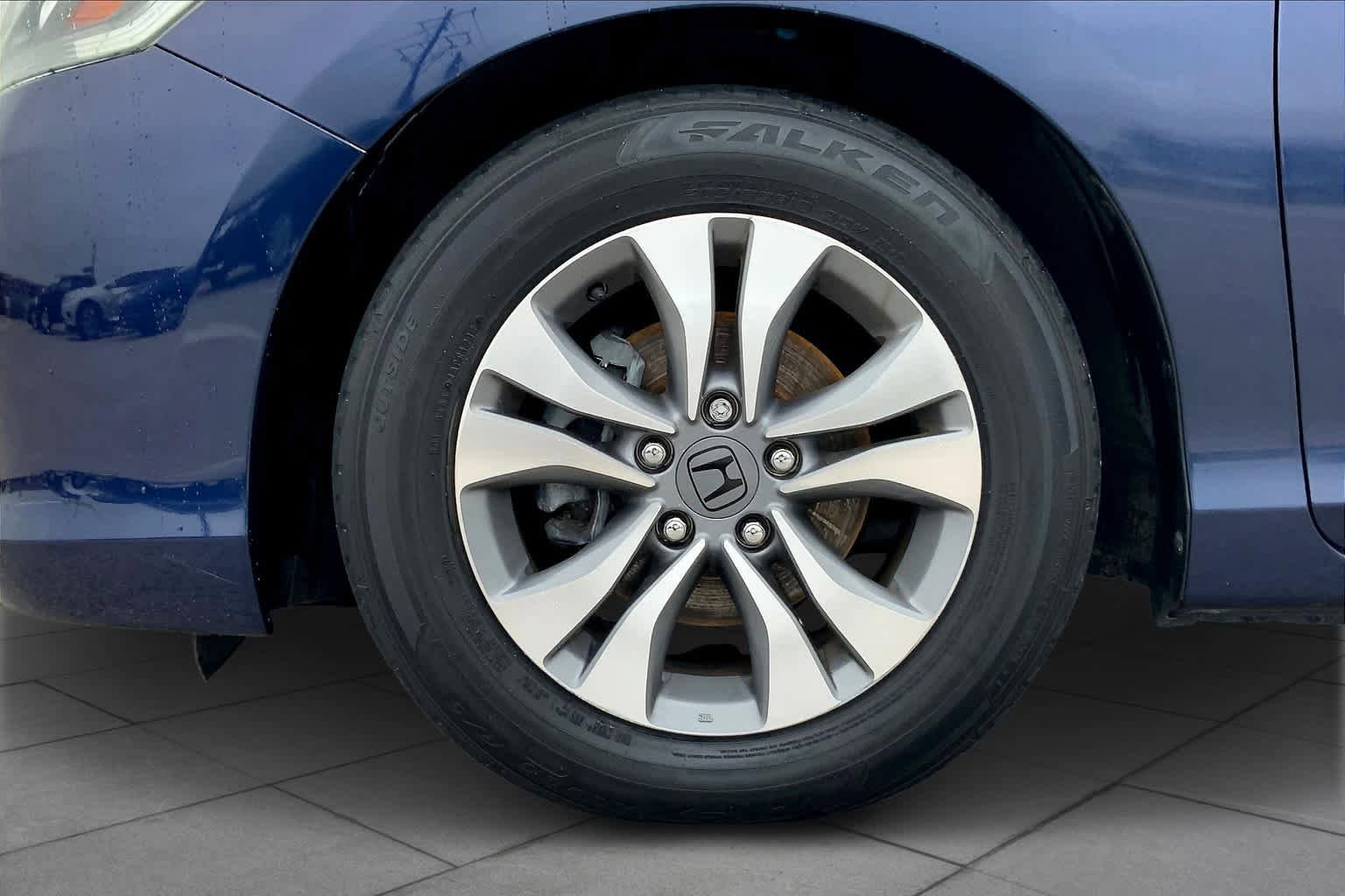 Used 2013 Honda Accord LX image 10