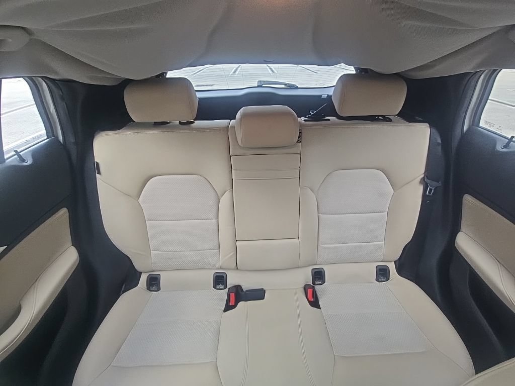 Used 2019 INFINITI QX30 w/ Navigation Package FWD image 25