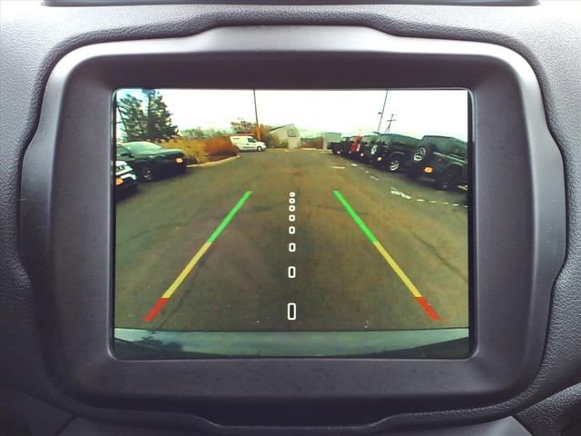 Certified 2023 Jeep Renegade Latitude image 30