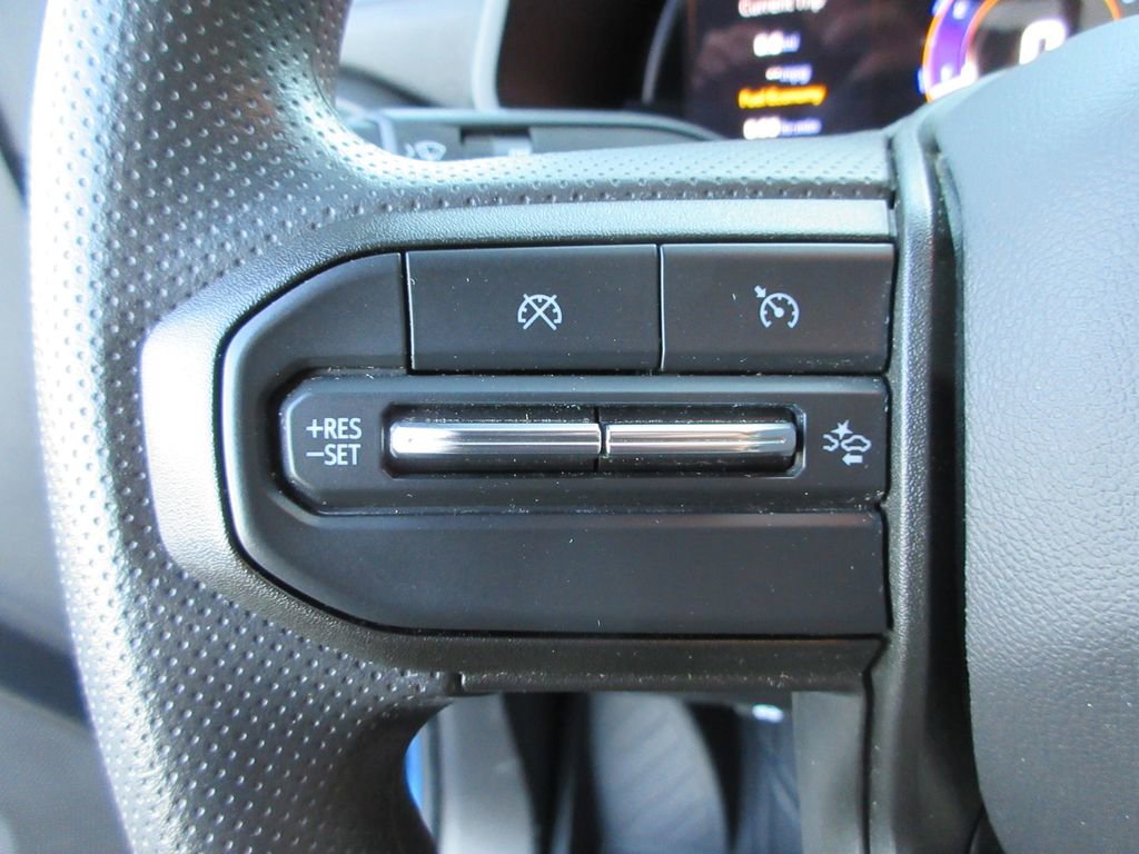 Certified 2024 Chevrolet Colorado Trail Boss w/ Technology Package AWD/4WD image 26