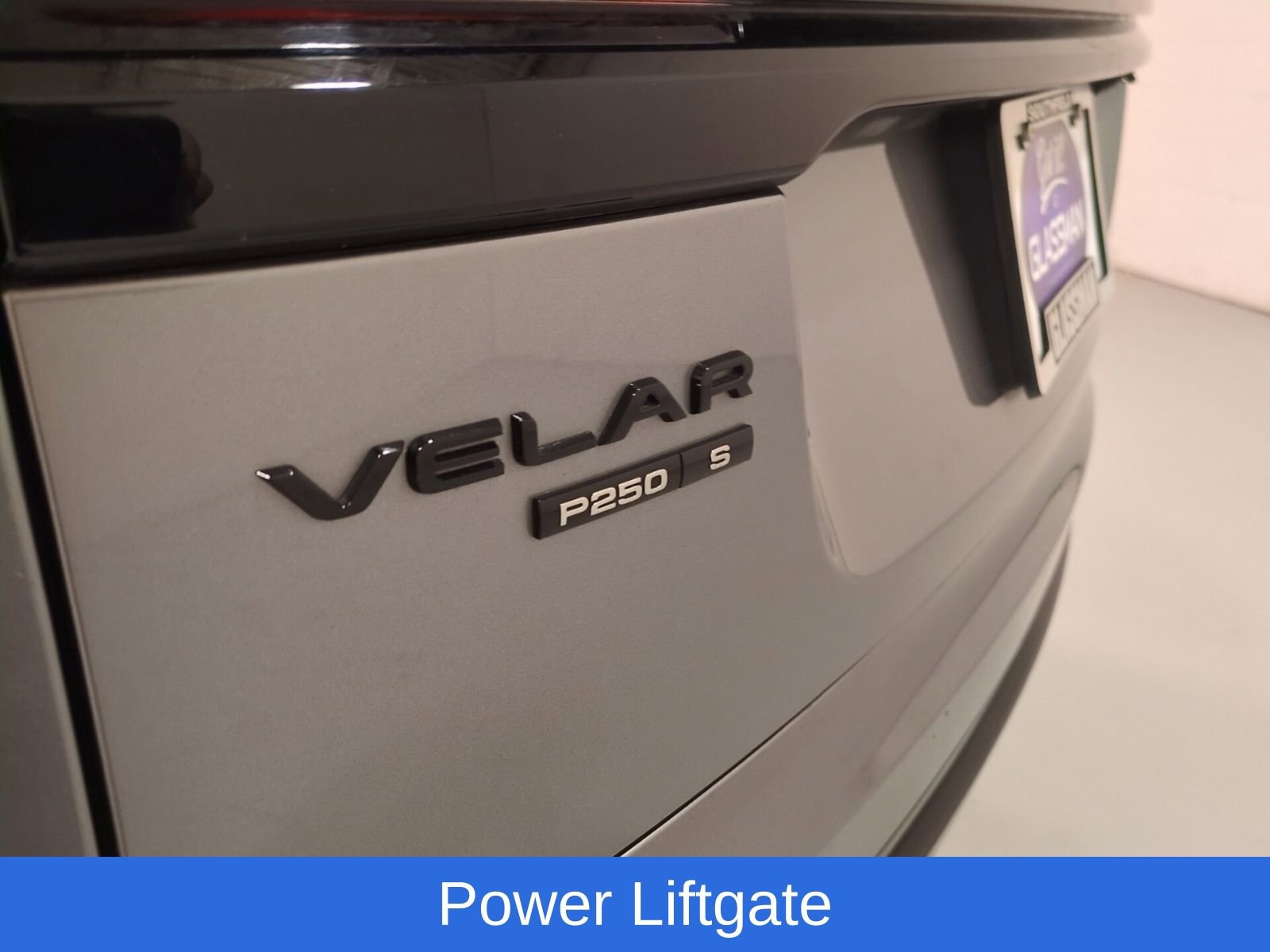 Used 2020 Land Rover Range Rover Velar R-Dynamic S AWD/4WD image 5