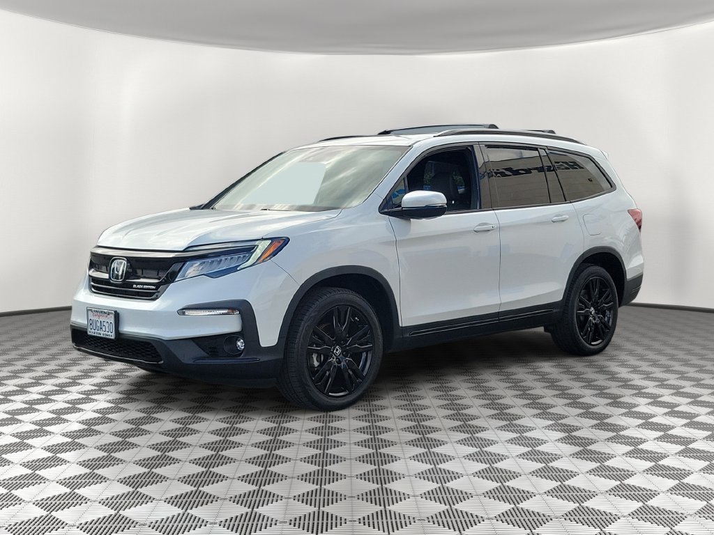 Used 2021 Honda Pilot Black Edition image 3