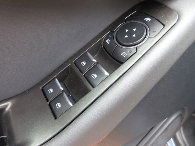 Certified 2025 Ford Explorer Active w/ Active Comfort Package image 10