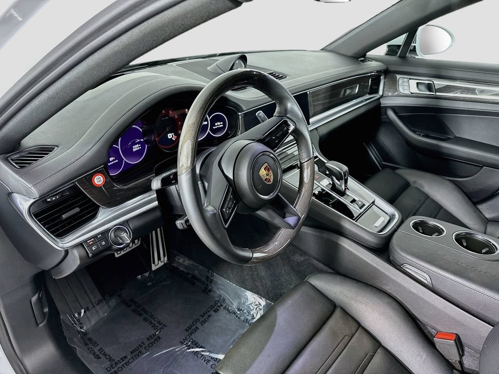 Certified 2023 Porsche Panamera Platinum Edition RWD image 4