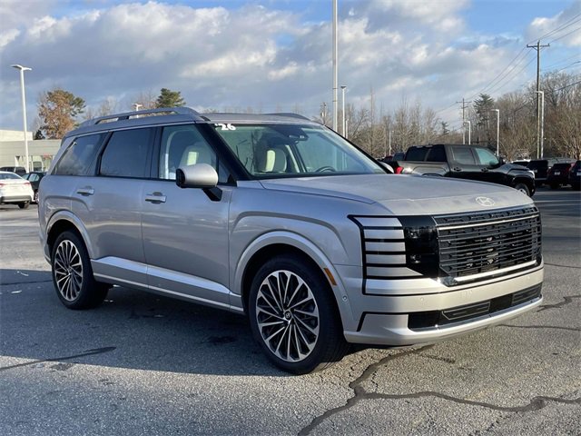 Used 2026 Hyundai Palisade Calligraphy image 7