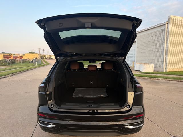 New 2026 Lincoln Nautilus Reserve AWD/4WD image 7