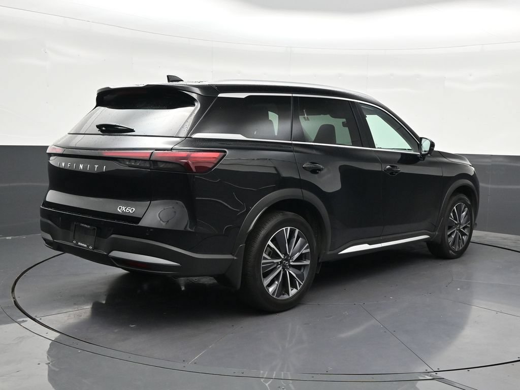 Used 2026 INFINITI QX60 Luxe w/ Cargo Package FWD image 5