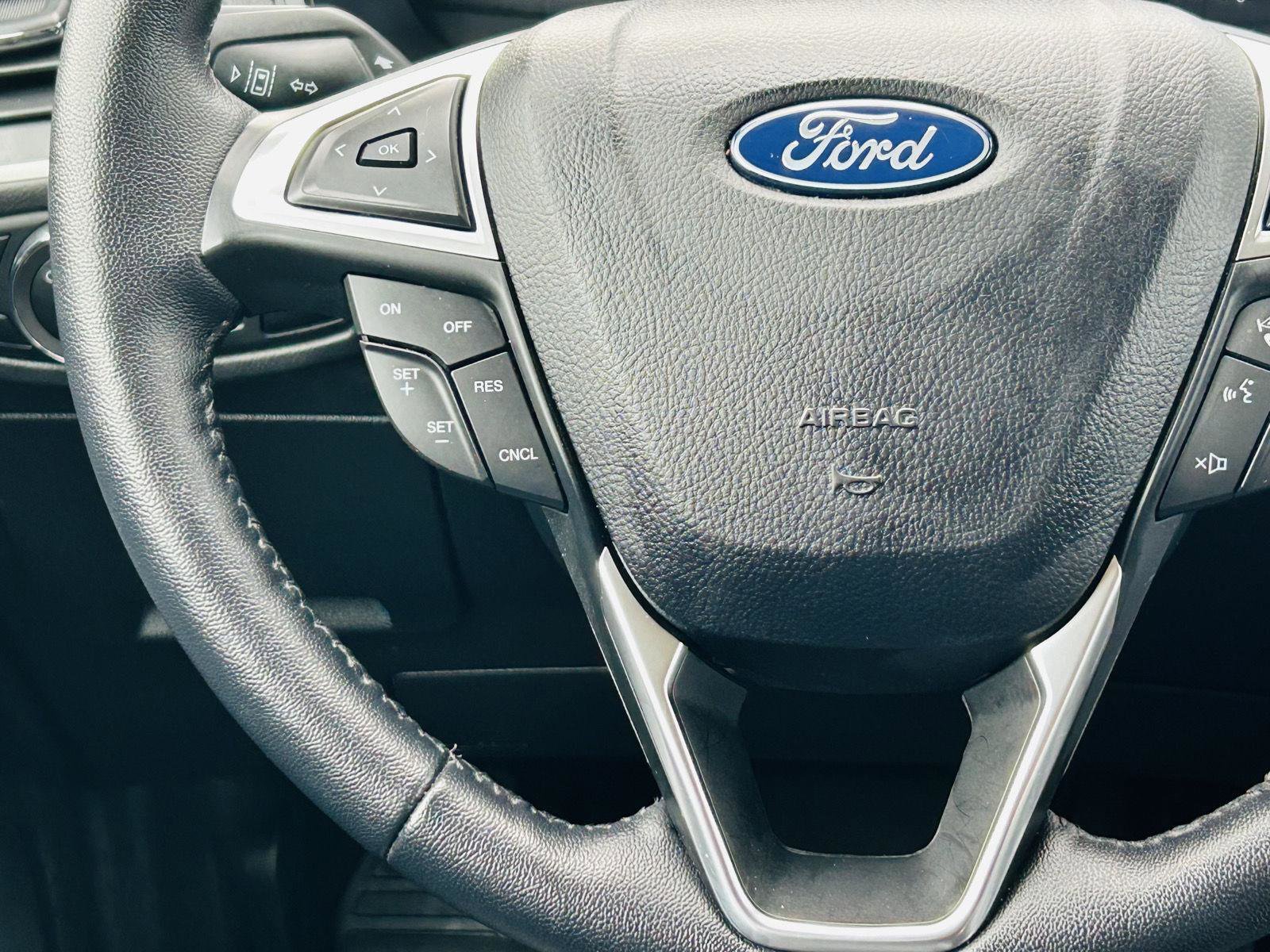 Used 2024 Ford Edge SEL w/ Convenience Package AWD/4WD image 18