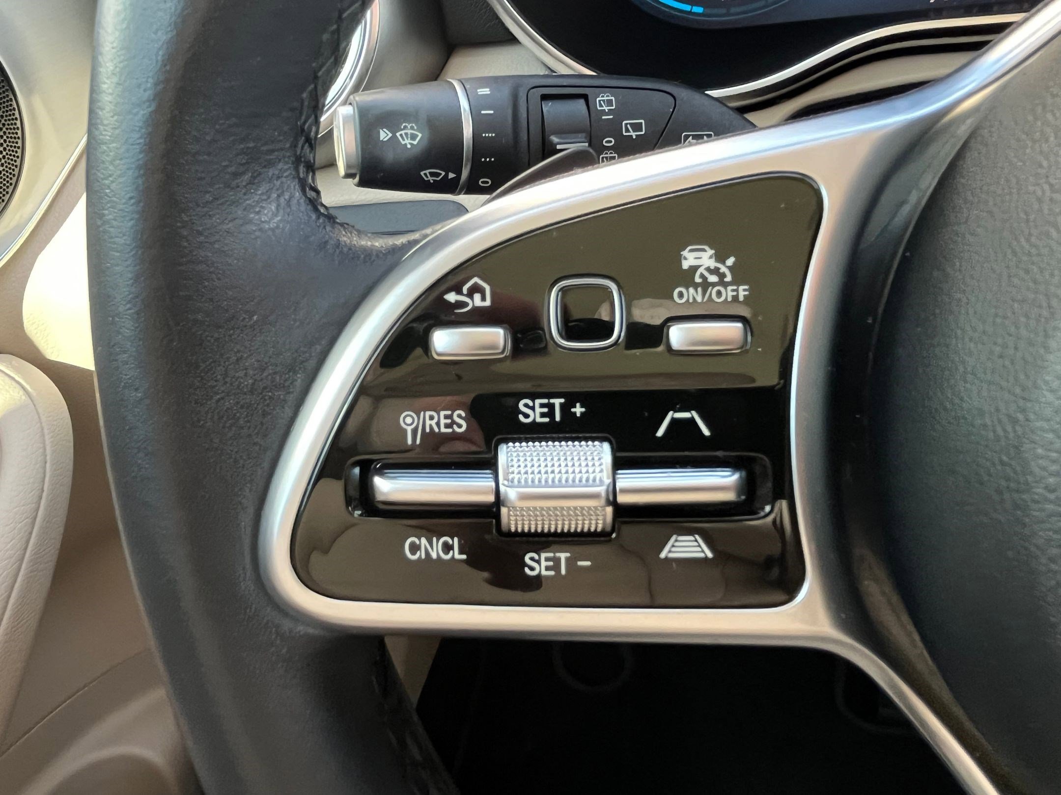 Used 2022 Mercedes-Benz GLC 300 GLC 300 image 18