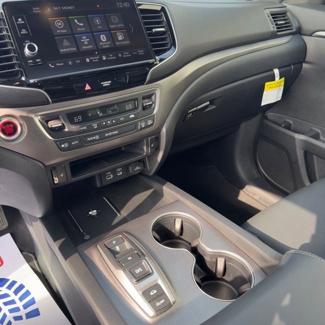 Certified 2025 Honda Ridgeline RTL image 25