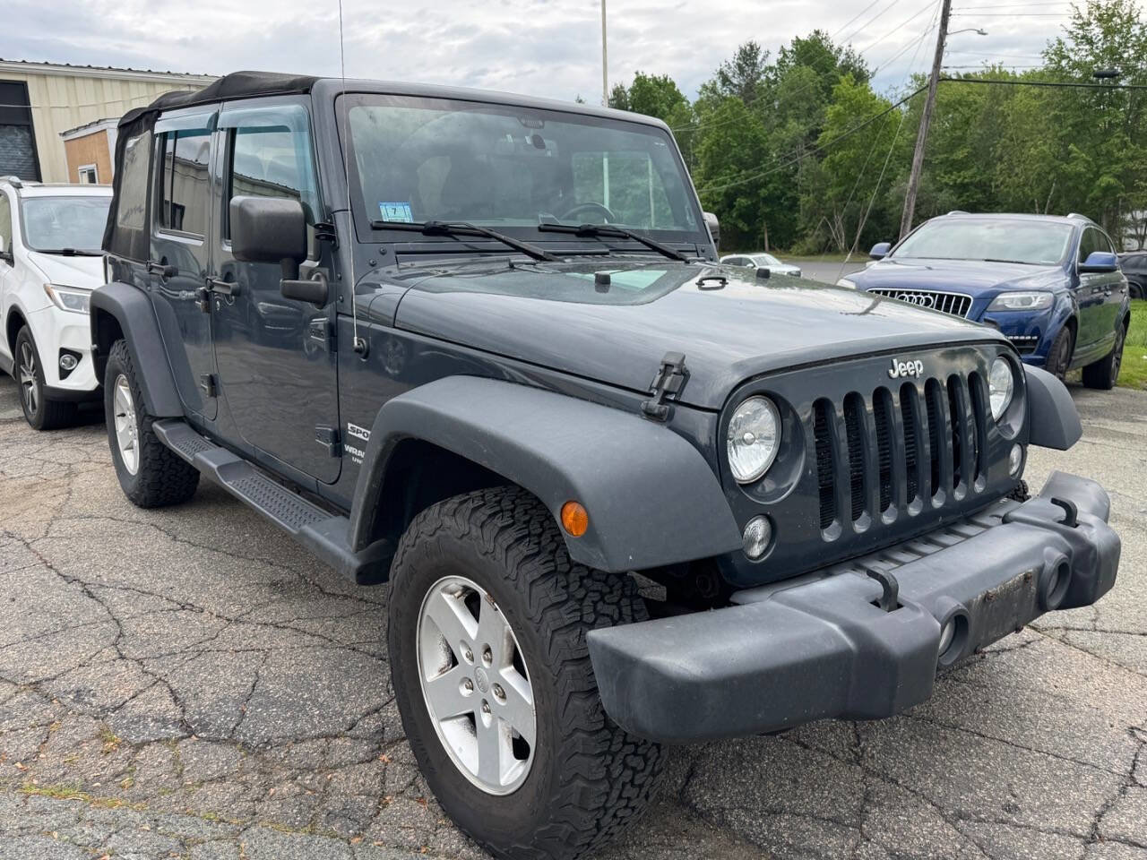 Used 2017 Jeep Wrangler Unlimited Sport w/ Quick Order Package 24S AWD/4WD image 2