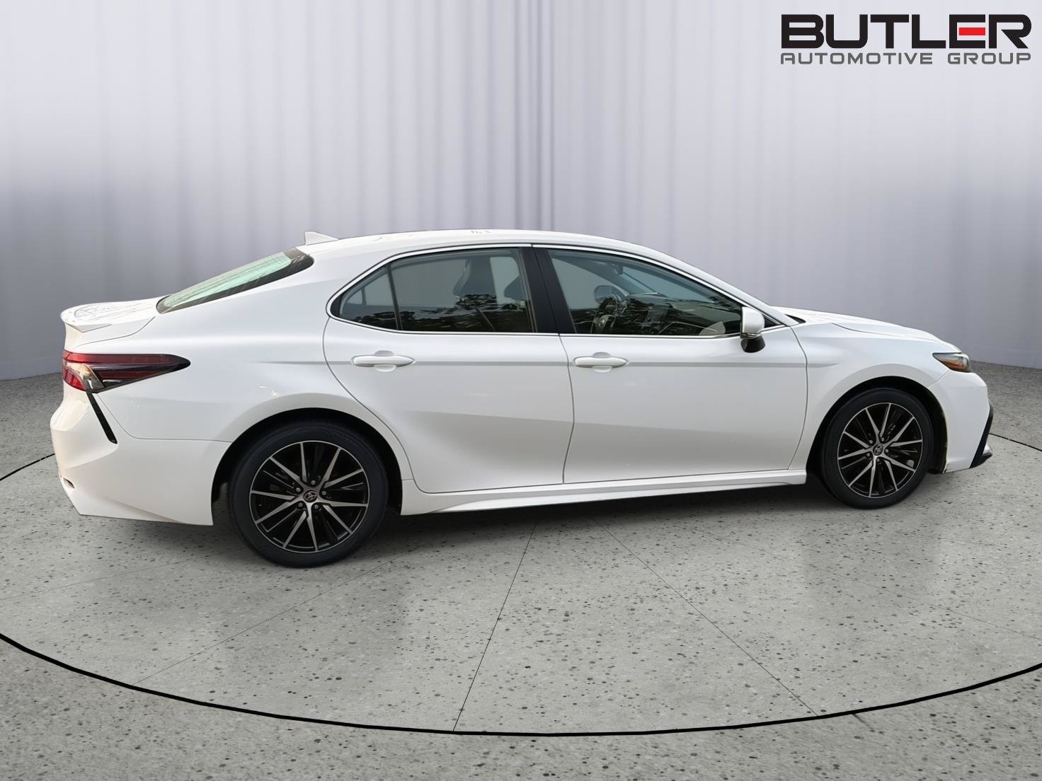 Certified 2023 Toyota Camry SE FWD image 7