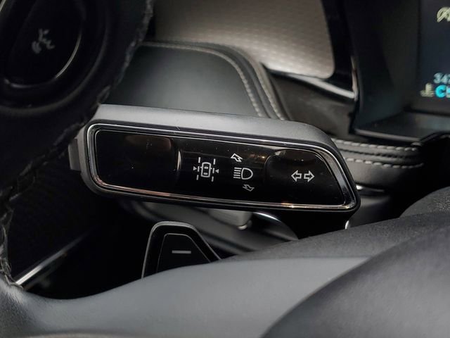 Used 2023 Lincoln Corsair Reserve w/ Equipment Group 201A image 17